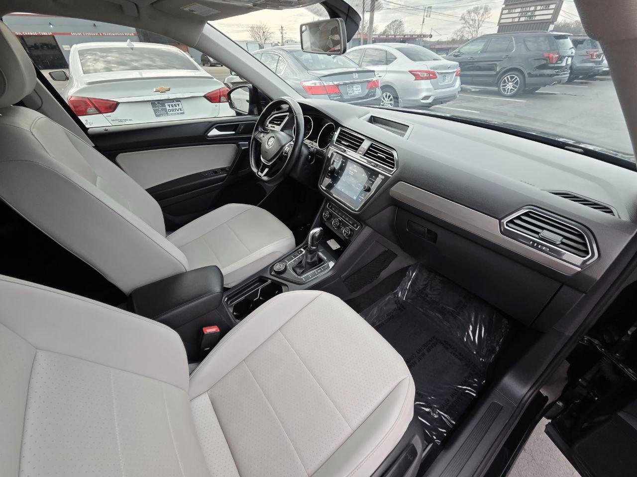 Volkswagen Tiguan SE 4Motion AWD 2019