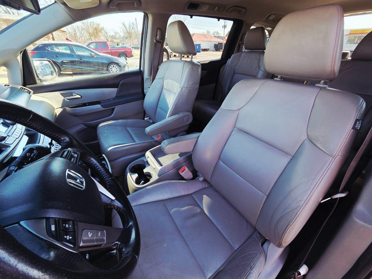 Honda Odyssey Touring 2013