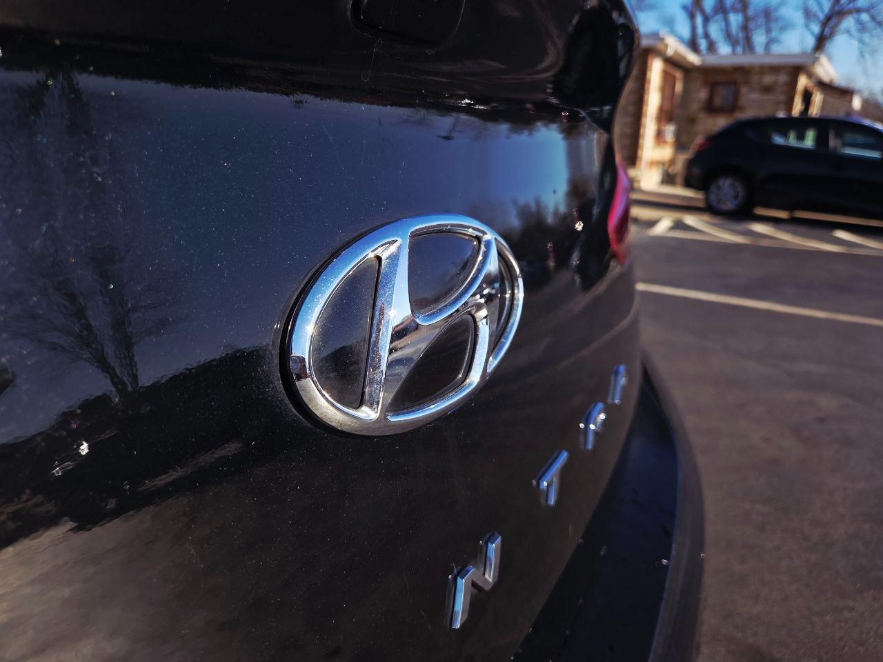 Hyundai Elantra Limited 2020