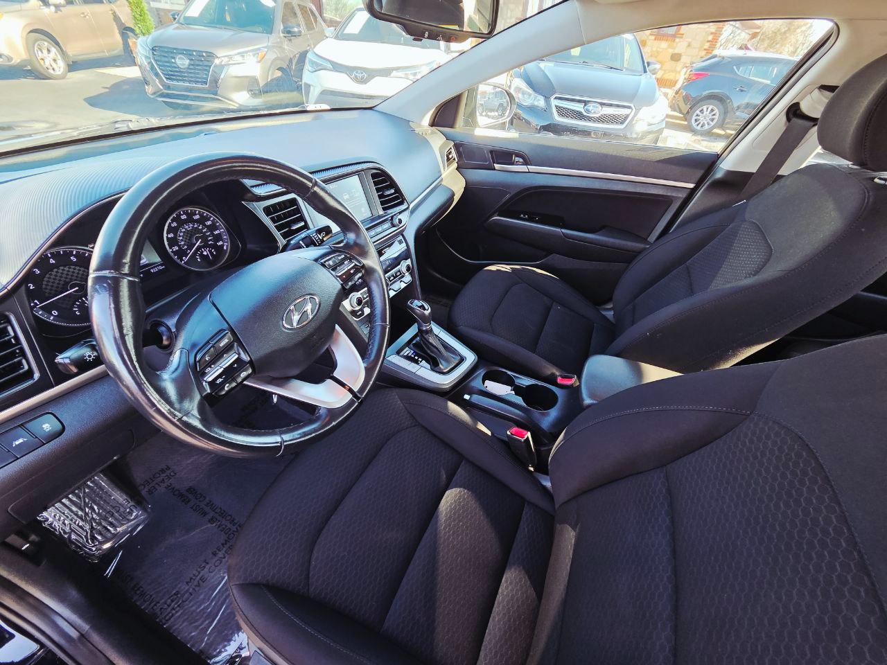 Hyundai Elantra Limited 2020