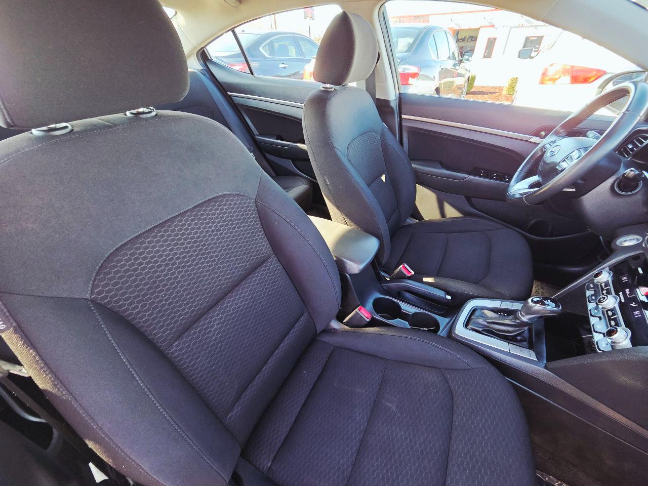 Hyundai Elantra Limited 2020