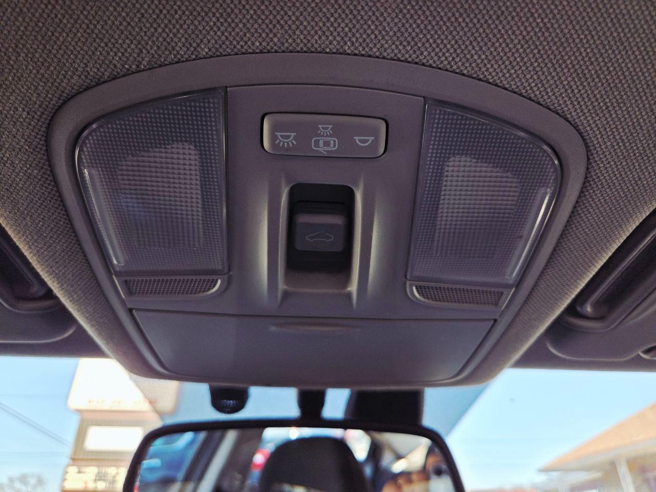 Hyundai Elantra Limited 2020