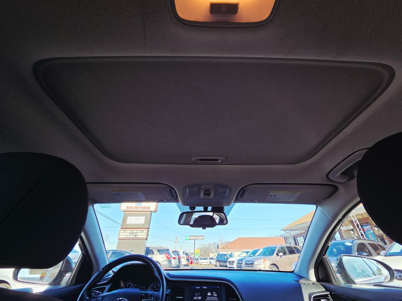 Hyundai Elantra Limited 2020