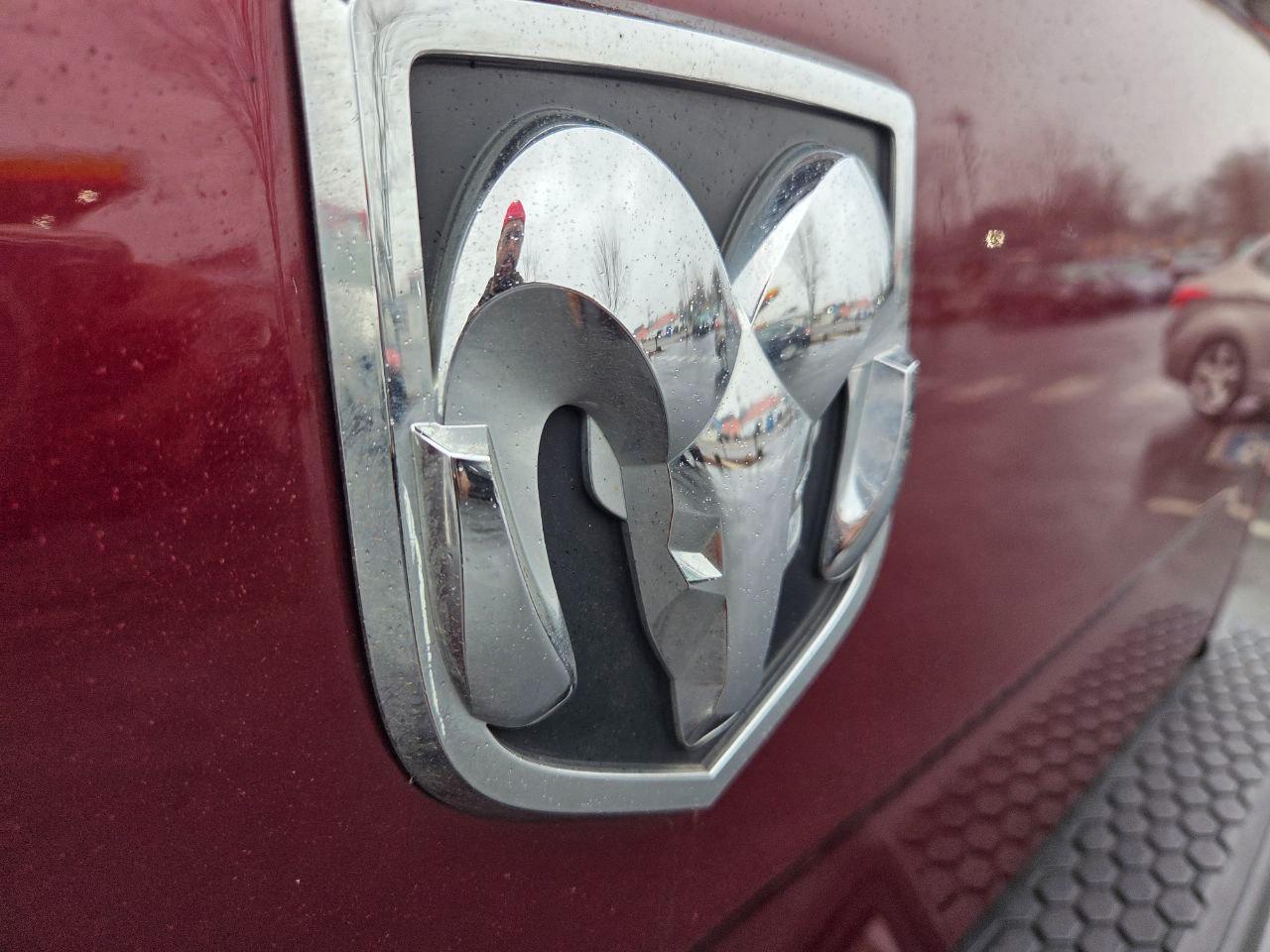 RAM 1500 Tradesman Quad Cab 2WD 2017