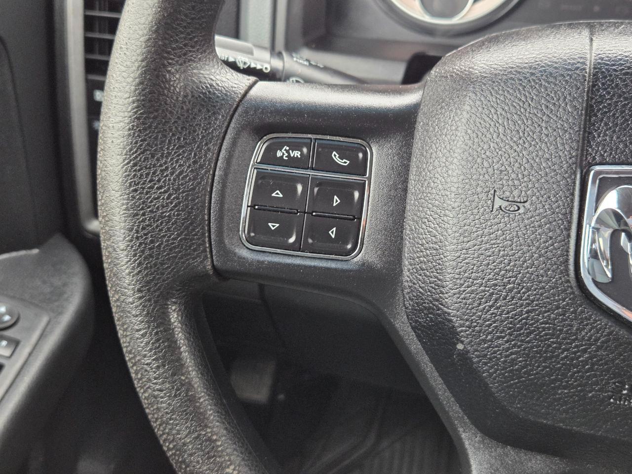 RAM 1500 Tradesman Quad Cab 2WD 2017