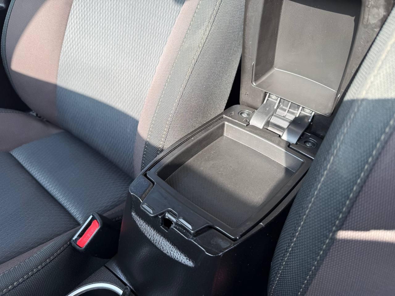 Toyota Corolla LE CVT 2019