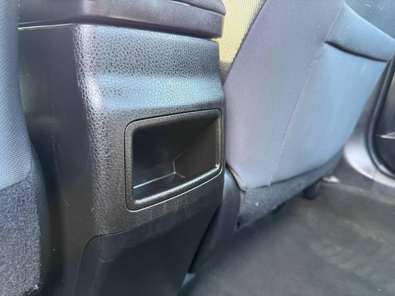 Toyota Corolla LE CVT 2019