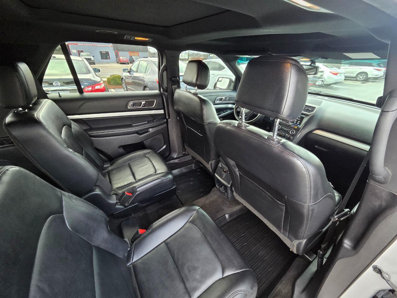 Ford Explorer XLT FWD 2016