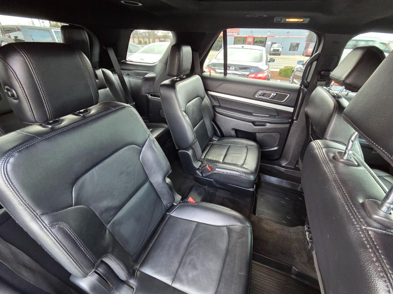 Ford Explorer XLT FWD 2016