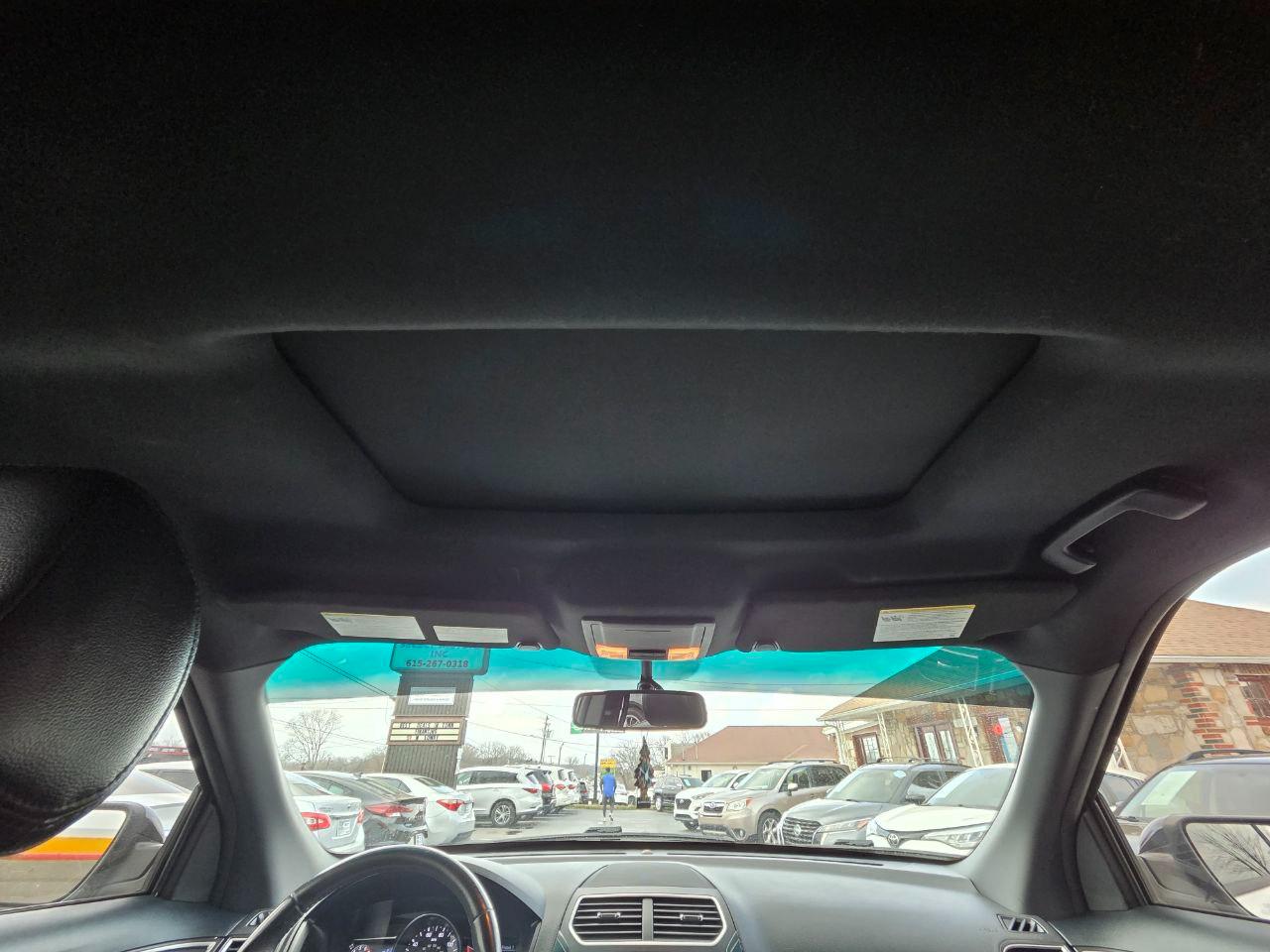 Ford Explorer XLT FWD 2016