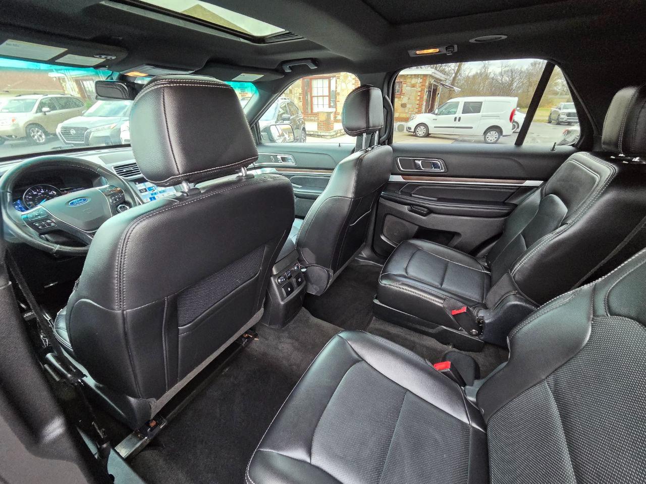 Ford Explorer Limited FWD 2017