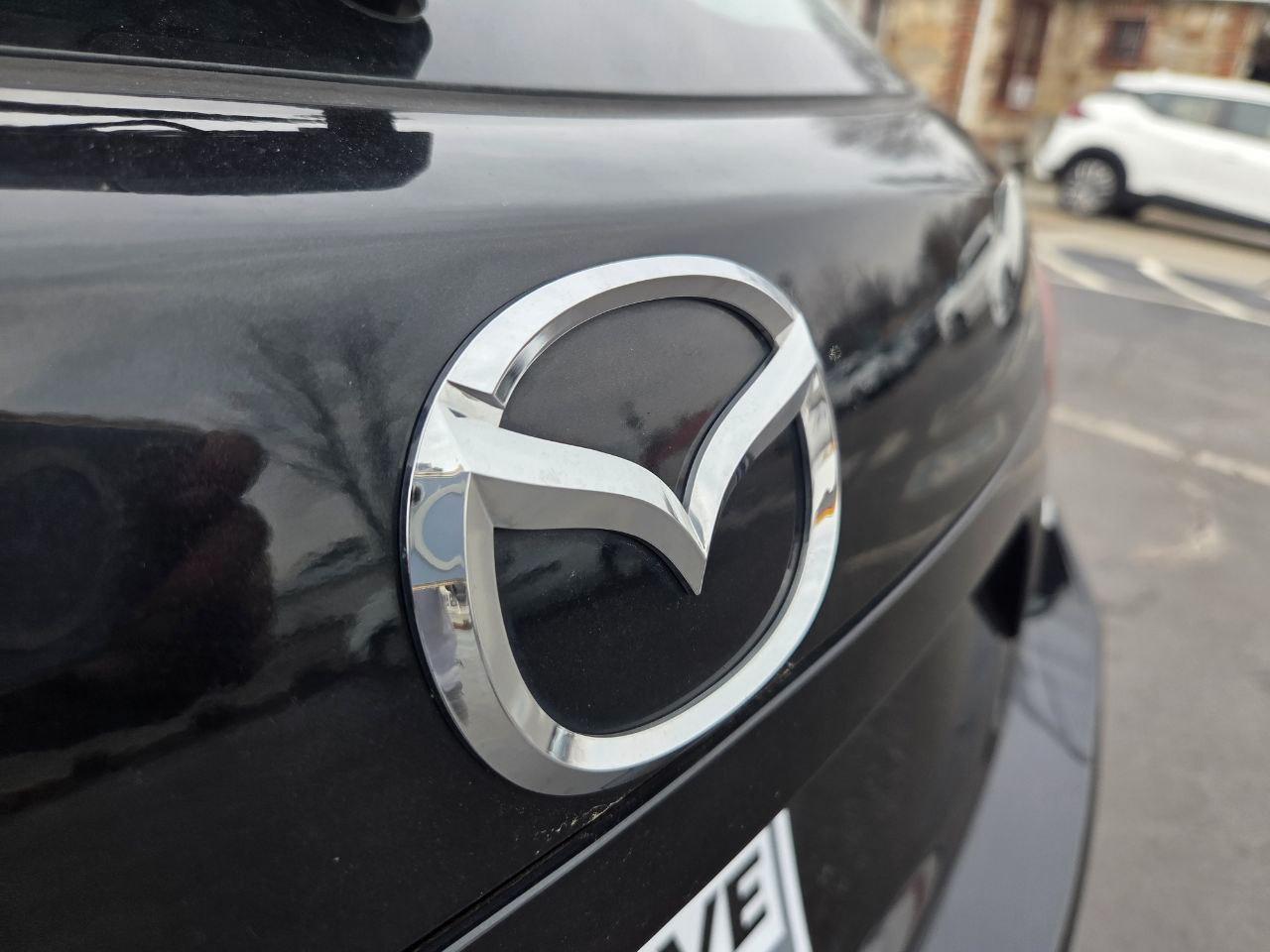 Mazda MAZDA3 i Touring AT 5-Door 2014