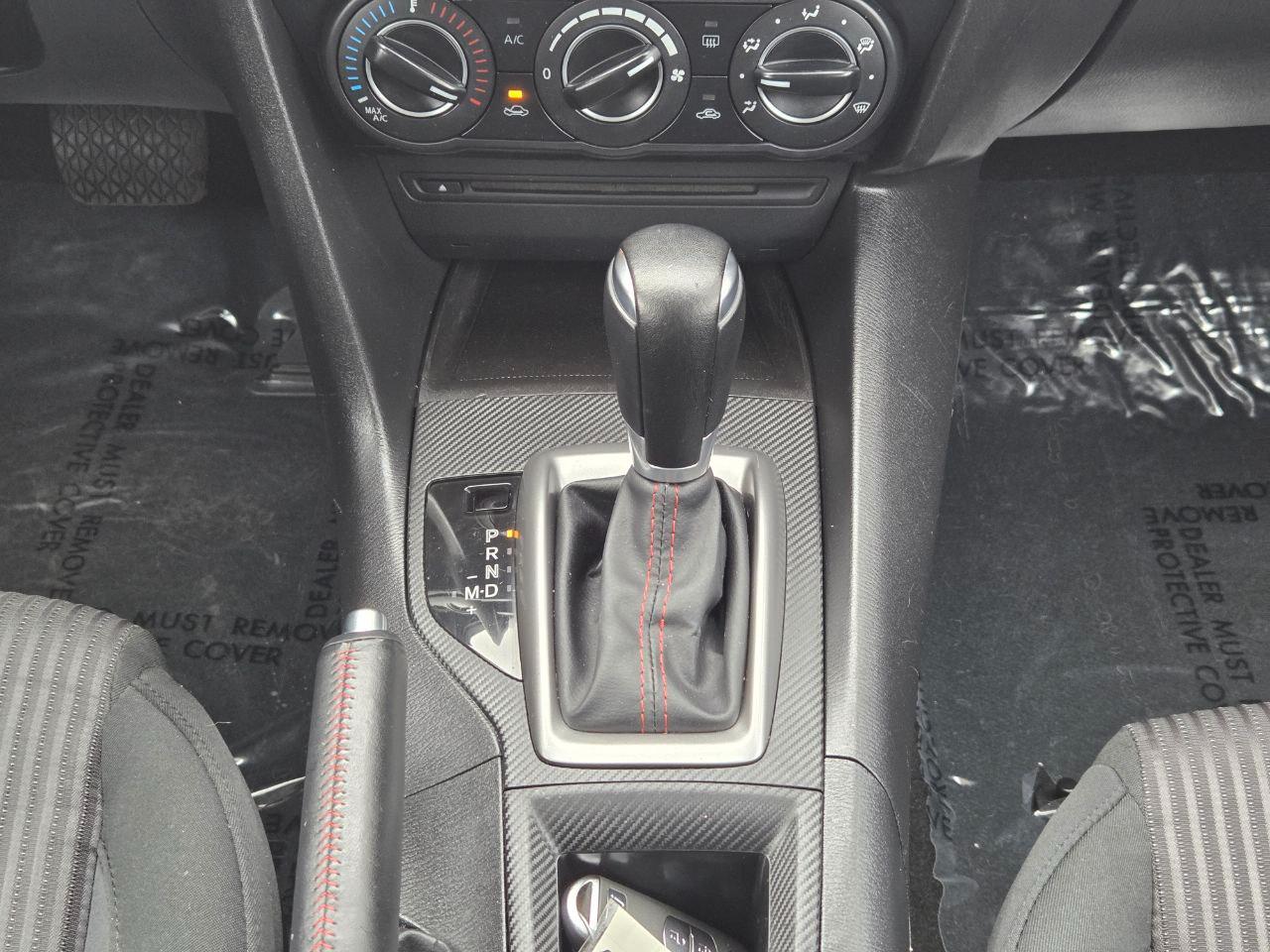 Mazda MAZDA3 i Touring AT 5-Door 2014