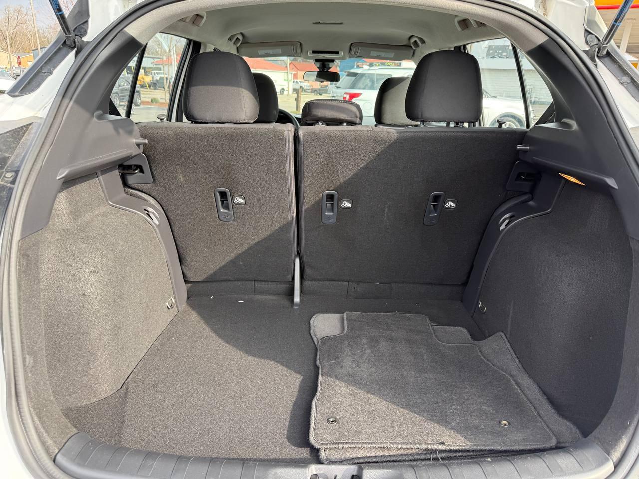 Nissan Kicks SV 2021