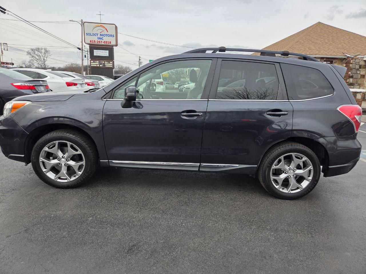 Subaru Forester 2.5i Touring 2016