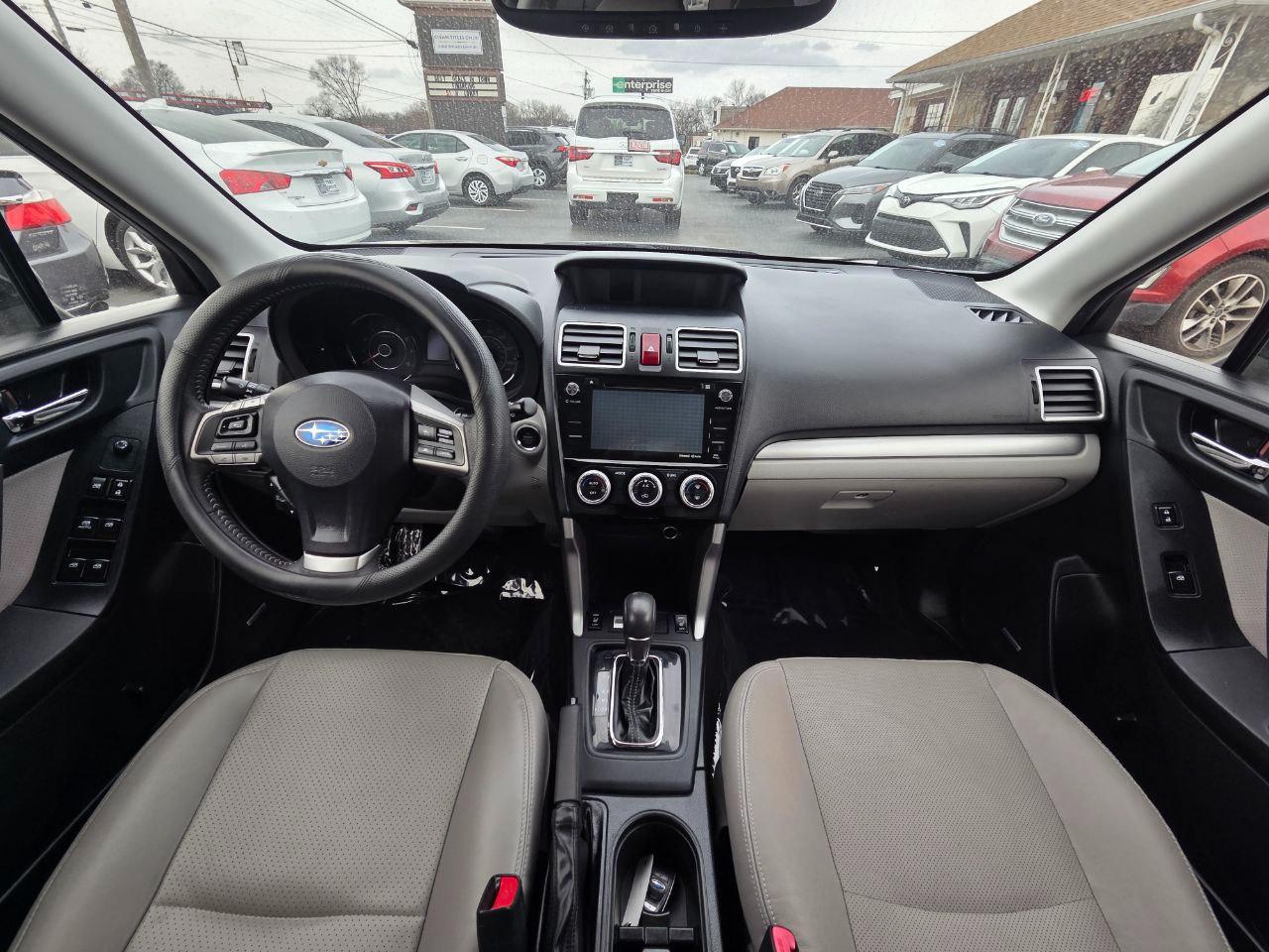 Subaru Forester 2.5i Touring 2016