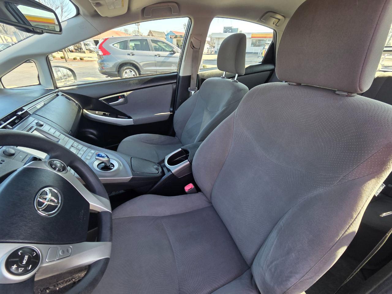 Toyota Prius Prius IV 2013