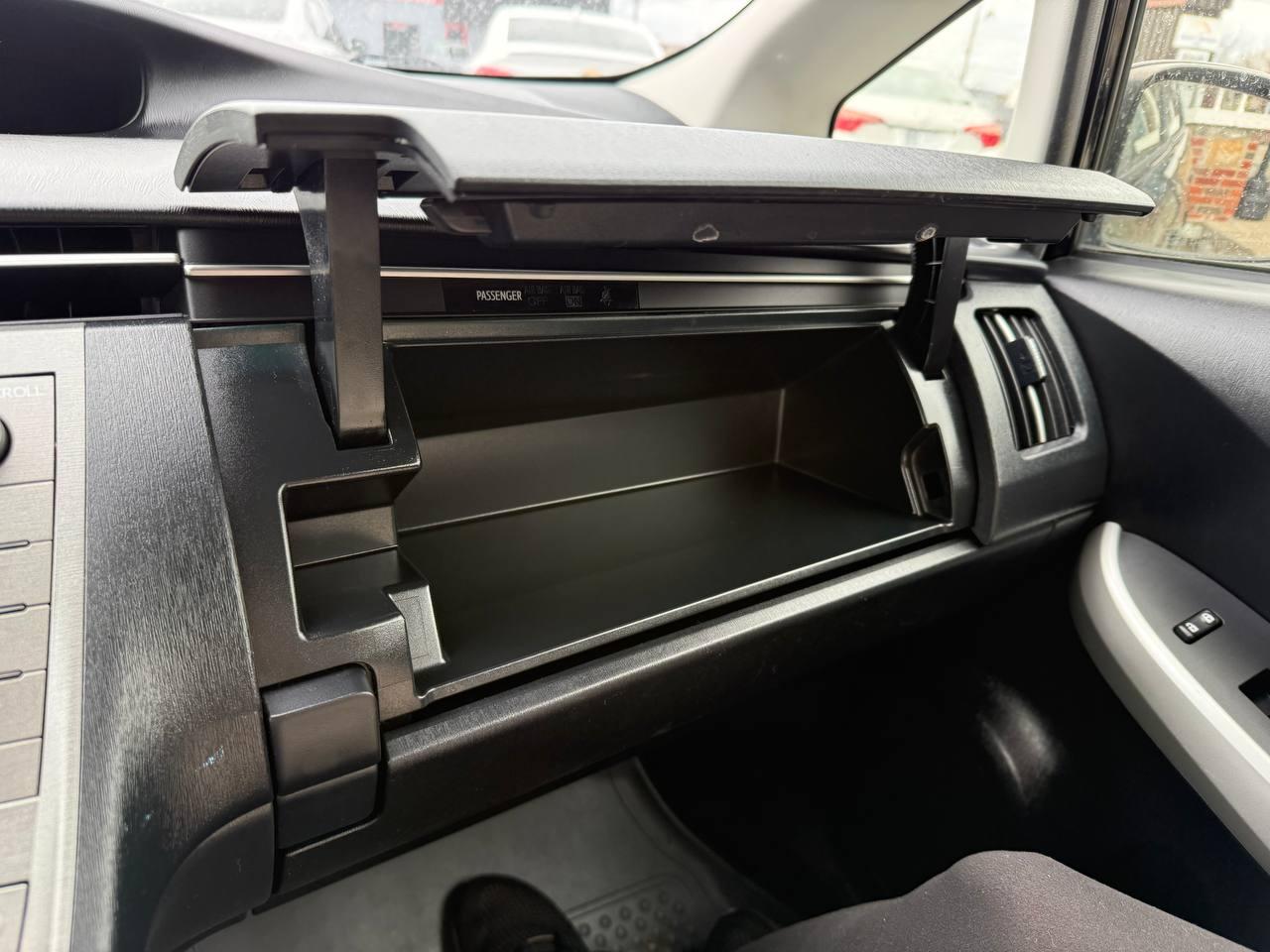 Toyota Prius Prius IV 2013