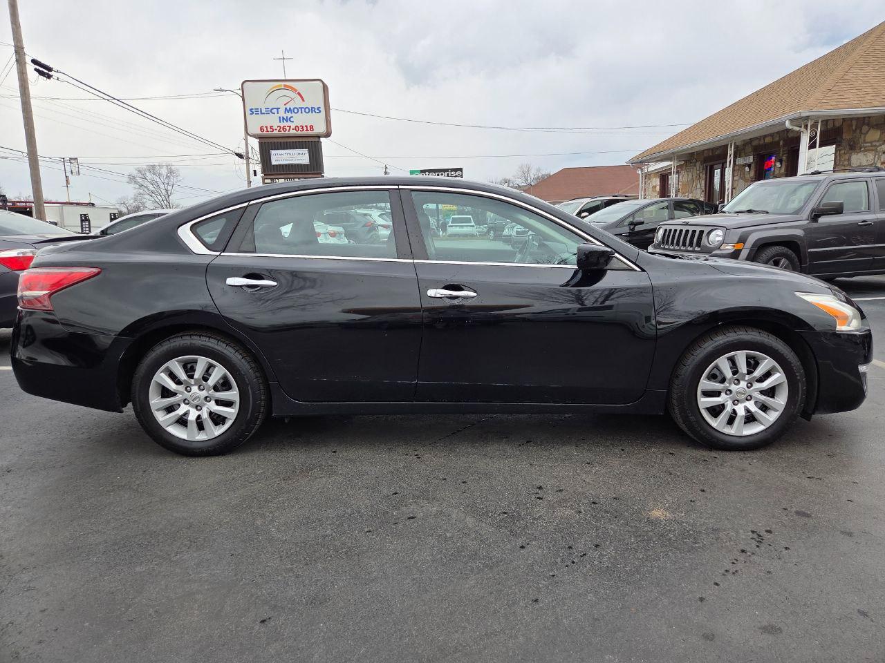 Nissan Altima 2.5 S 2013