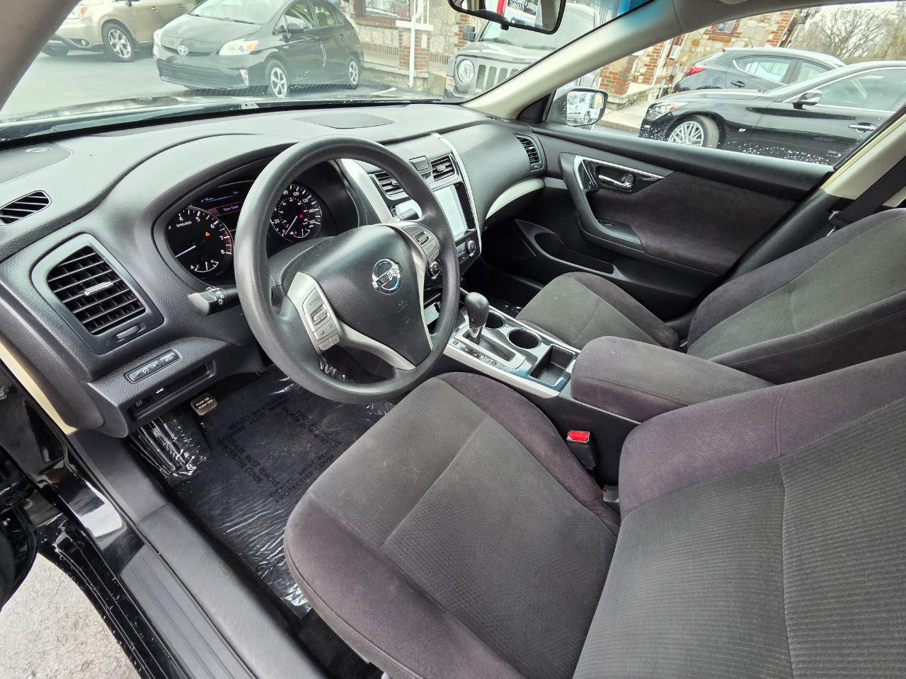 Nissan Altima 2.5 S 2013