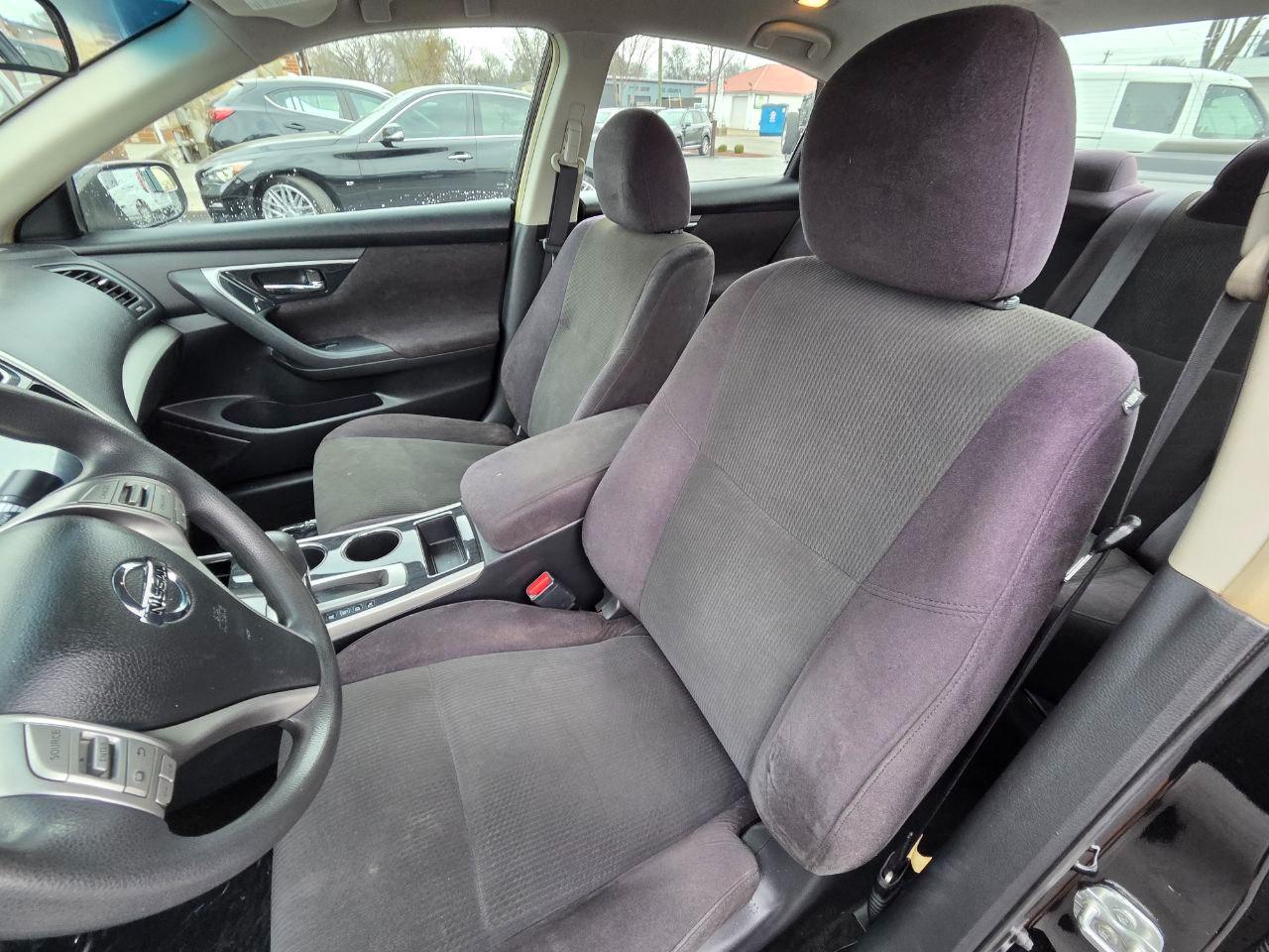 Nissan Altima 2.5 S 2013