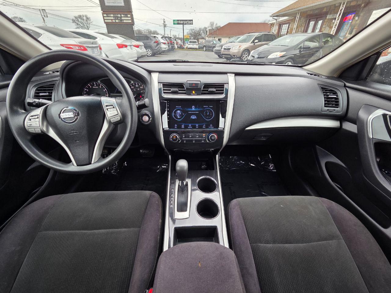 Nissan Altima 2.5 S 2013