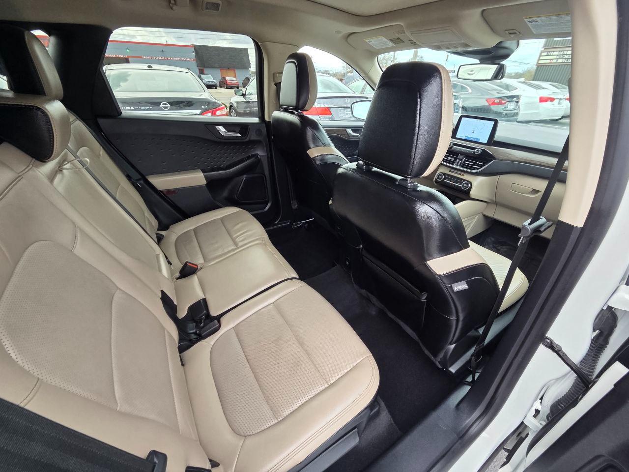 Ford Escape Titanium 4WD 2020