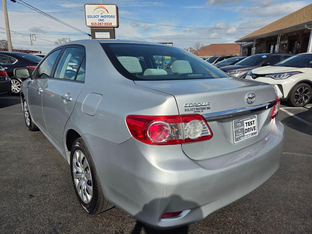 Toyota Corolla LE 2013