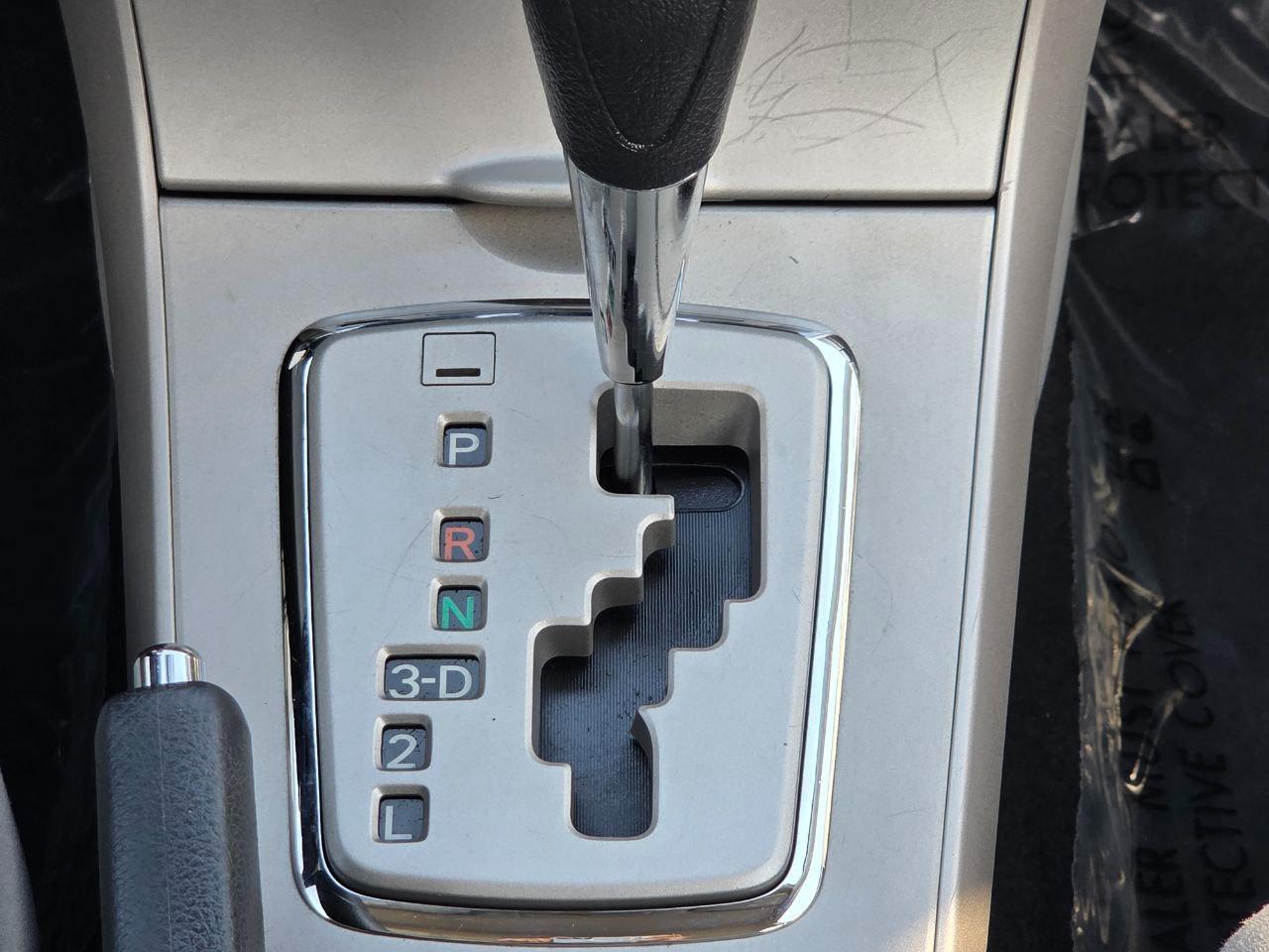 Toyota Corolla LE 2013