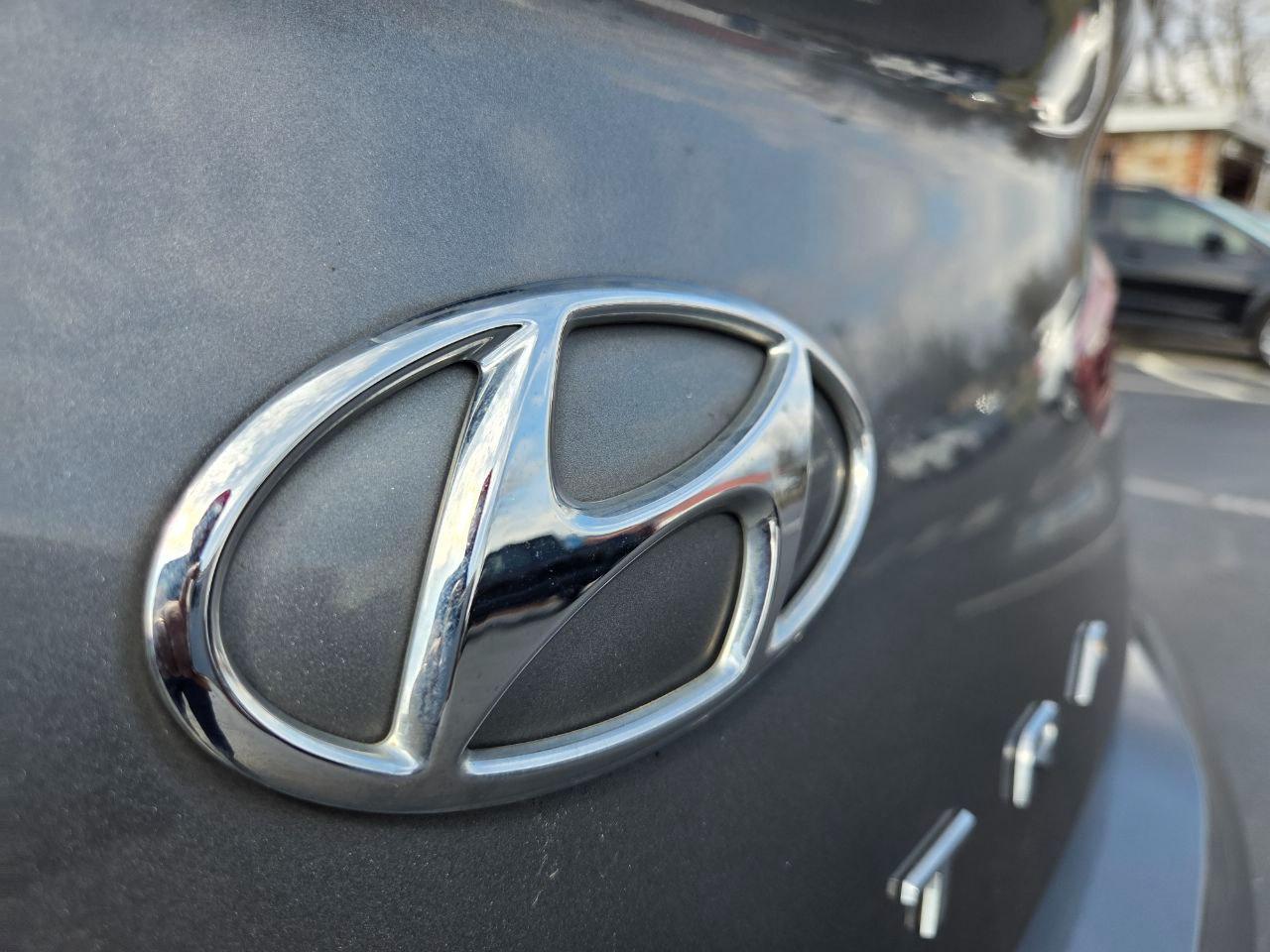 Hyundai Elantra SEL 2019