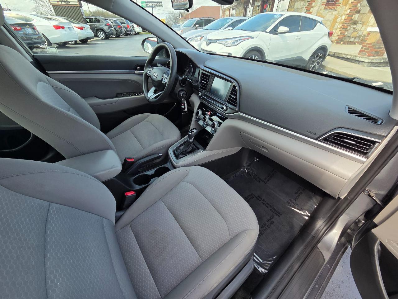 Hyundai Elantra SEL 2019