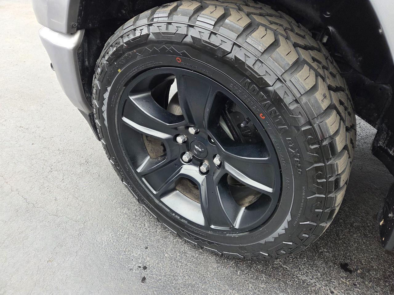 RAM 1500 Big Horn Crew Cab SWB 2WD 2023