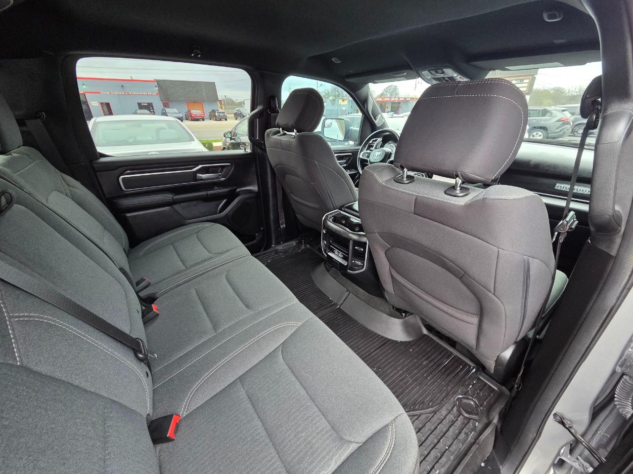 RAM 1500 Big Horn Crew Cab SWB 2WD 2023