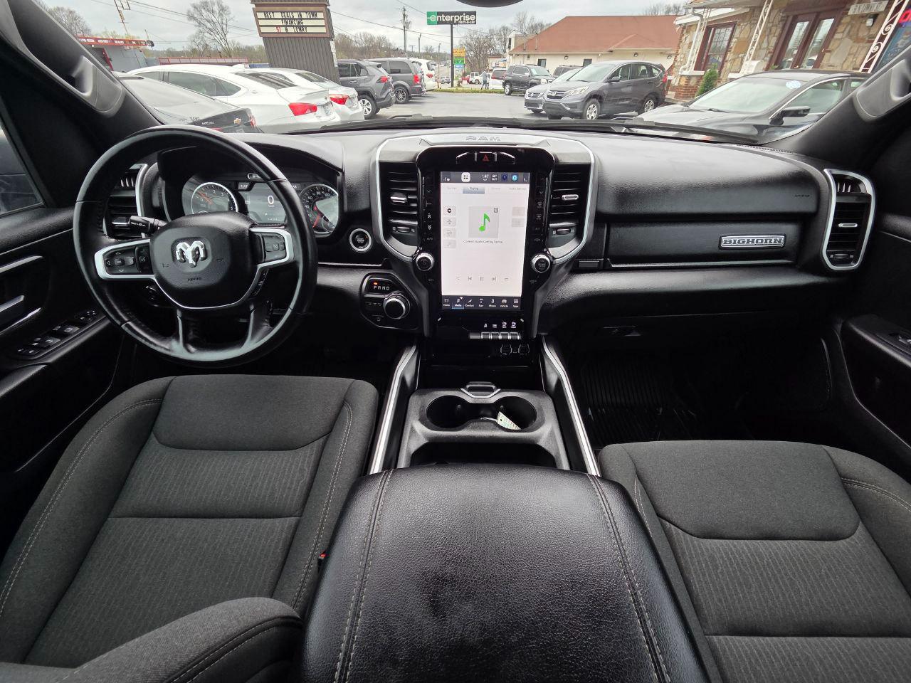 RAM 1500 Big Horn Crew Cab SWB 2WD 2023