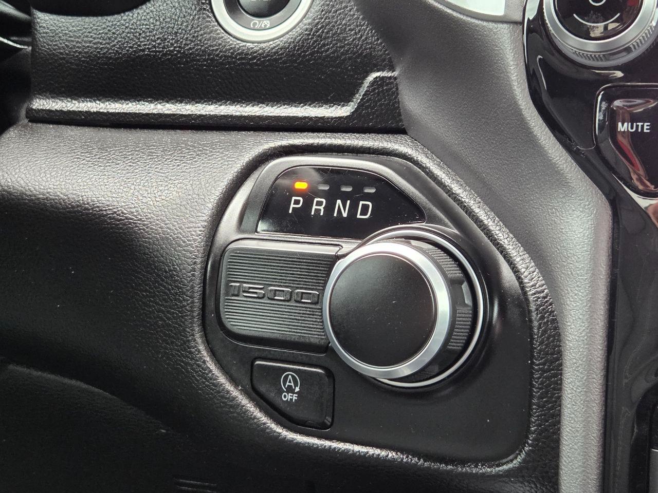 RAM 1500 Big Horn Crew Cab SWB 2WD 2023