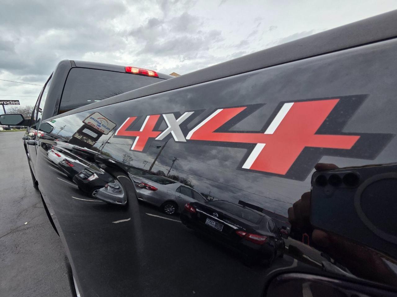 Chevrolet Silverado 1500 LT Crew Cab 4WD 2018