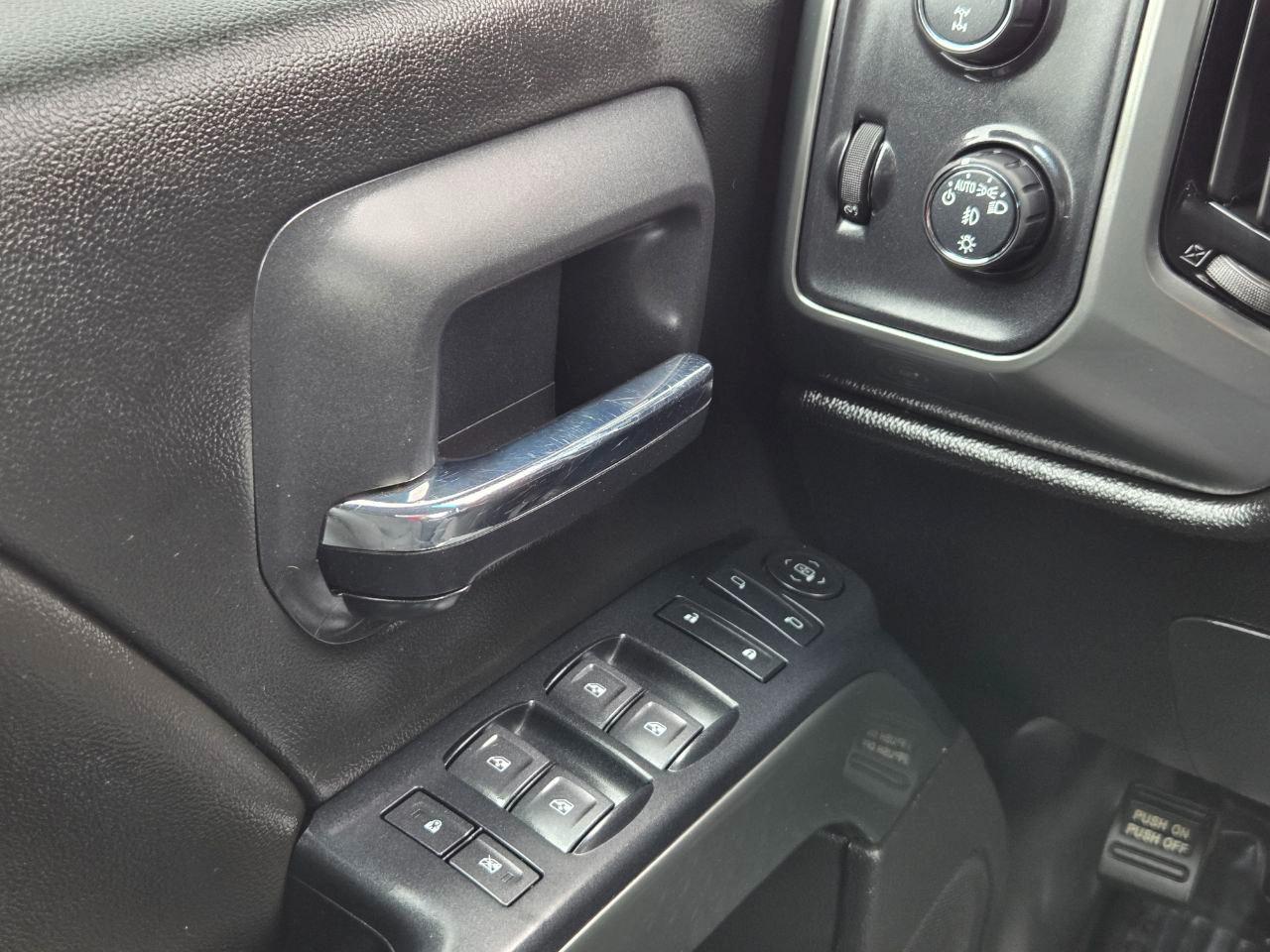 Chevrolet Silverado 1500 LT Crew Cab 4WD 2018