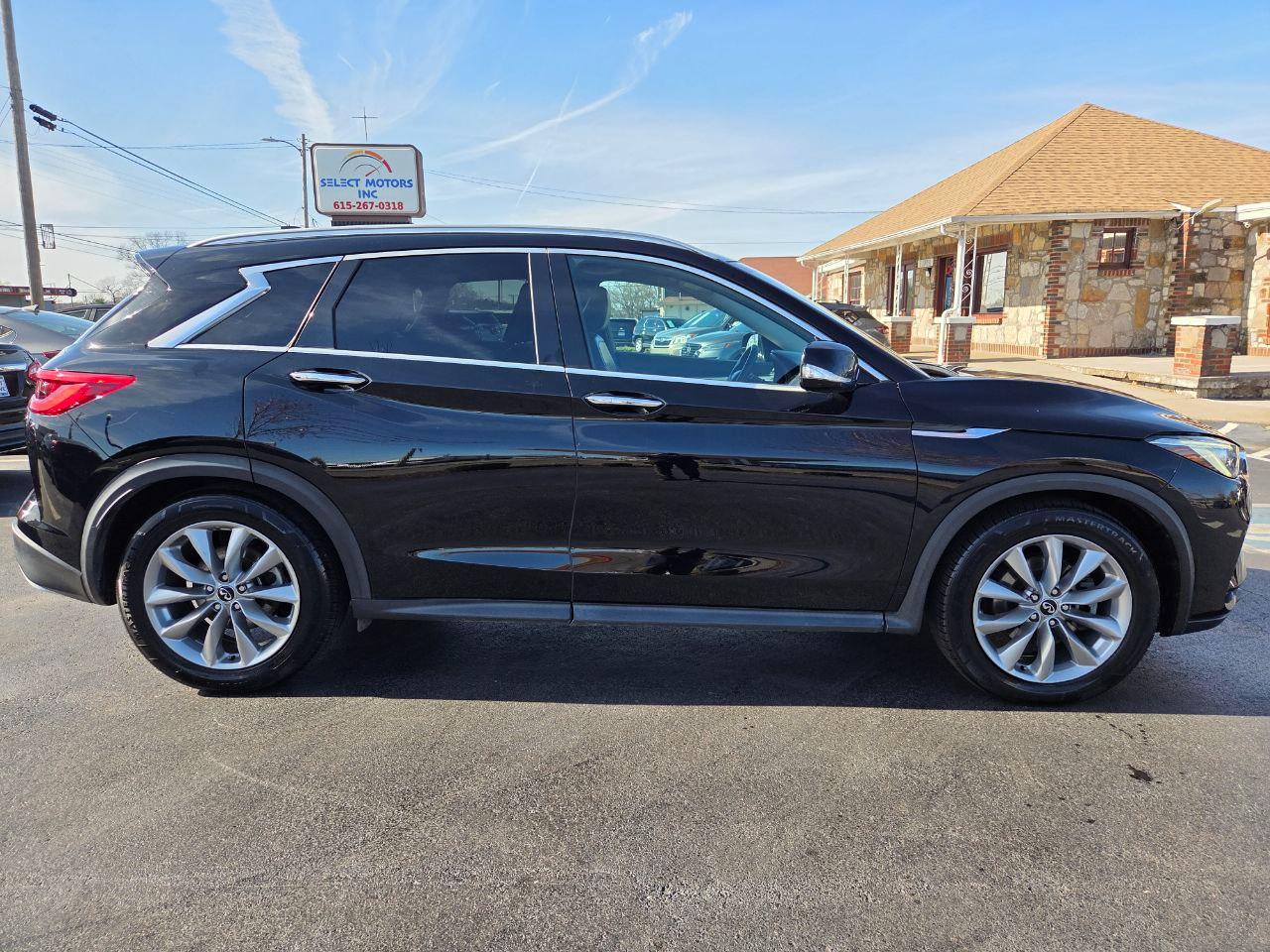 Infiniti QX50 ESSENTIAL AWD 2019