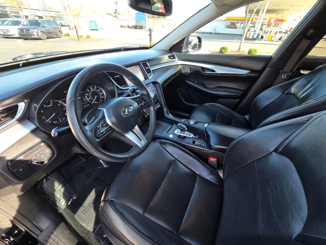 Infiniti QX50 ESSENTIAL AWD 2019