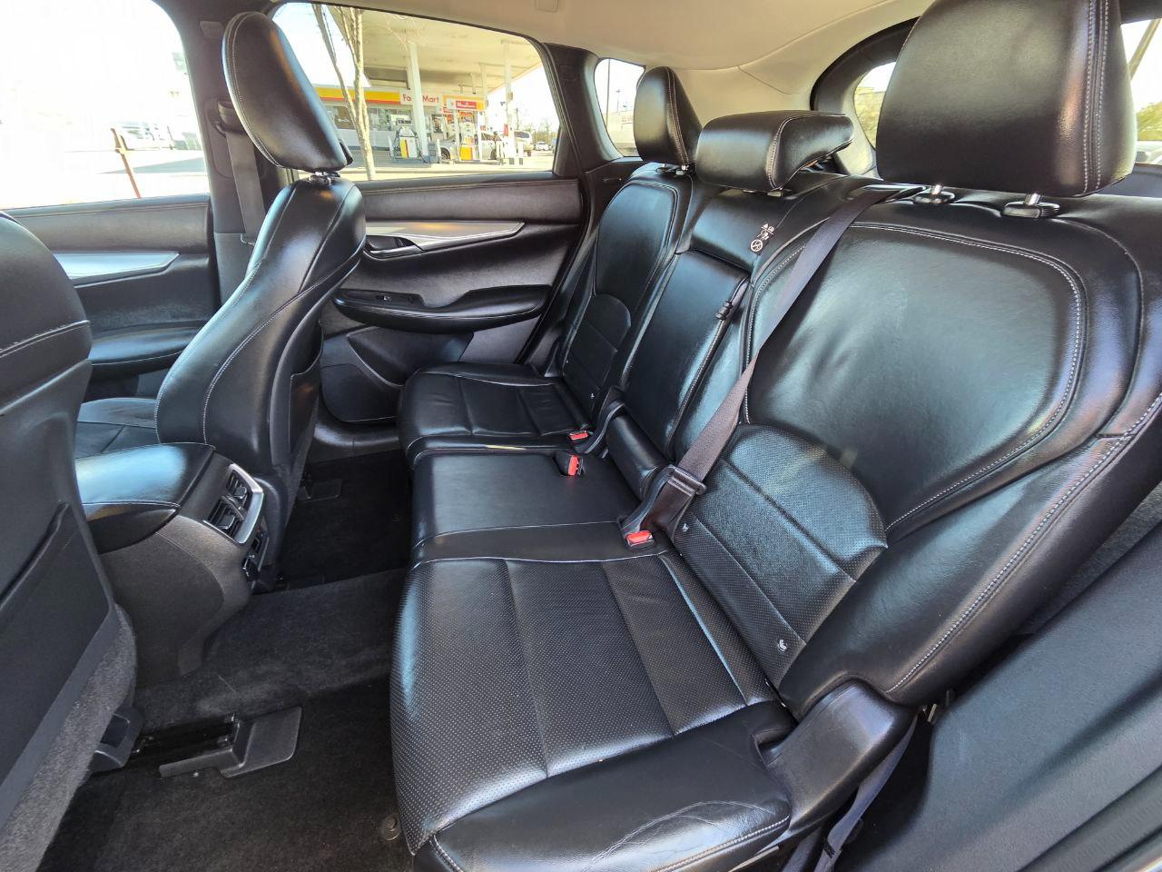 Infiniti QX50 ESSENTIAL AWD 2019