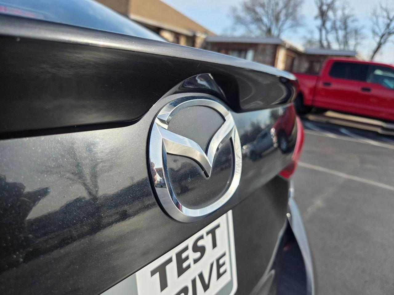 Mazda MAZDA3 i Touring AT 4-Door 2014