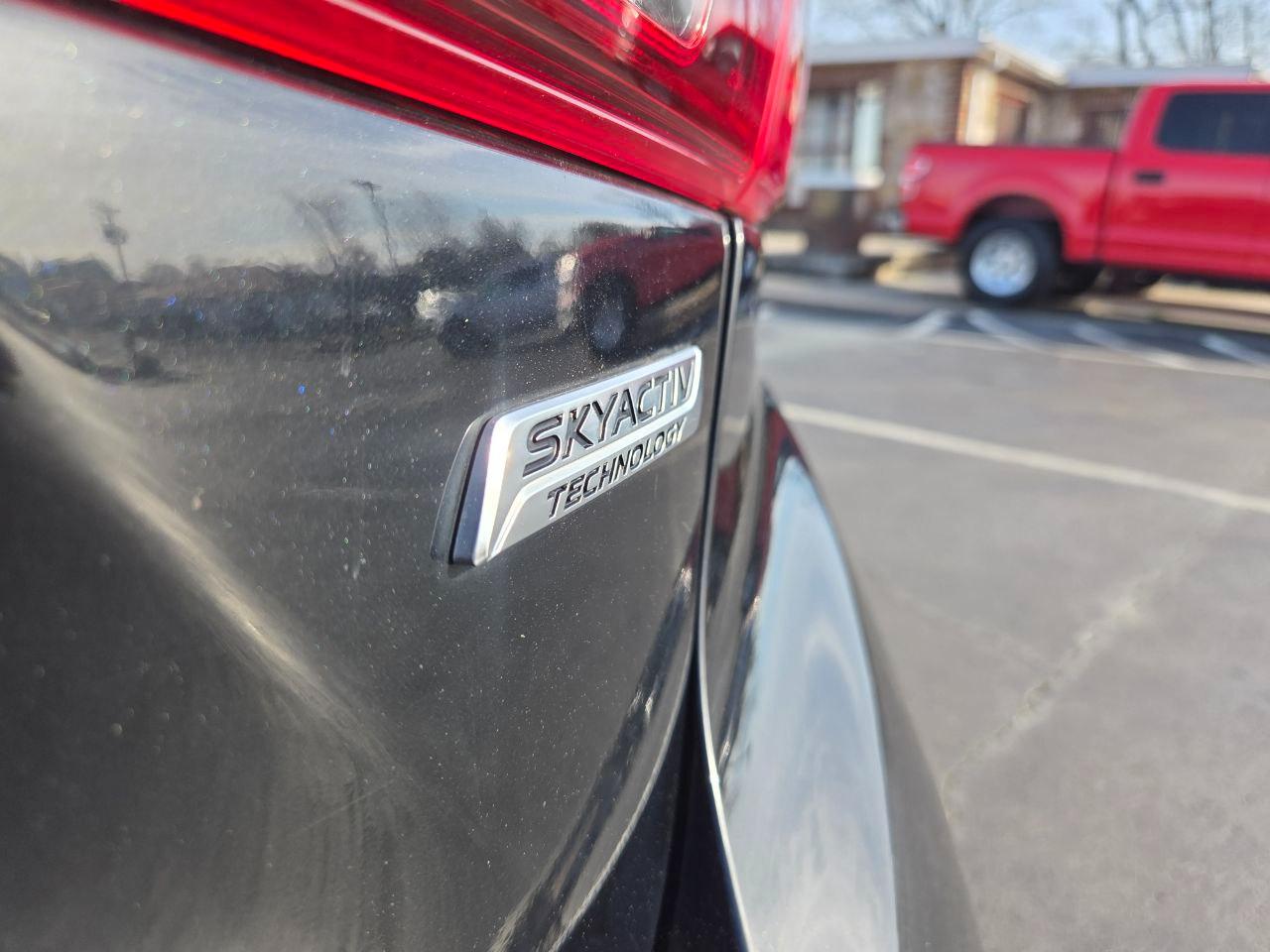 Mazda MAZDA3 i Touring AT 4-Door 2014