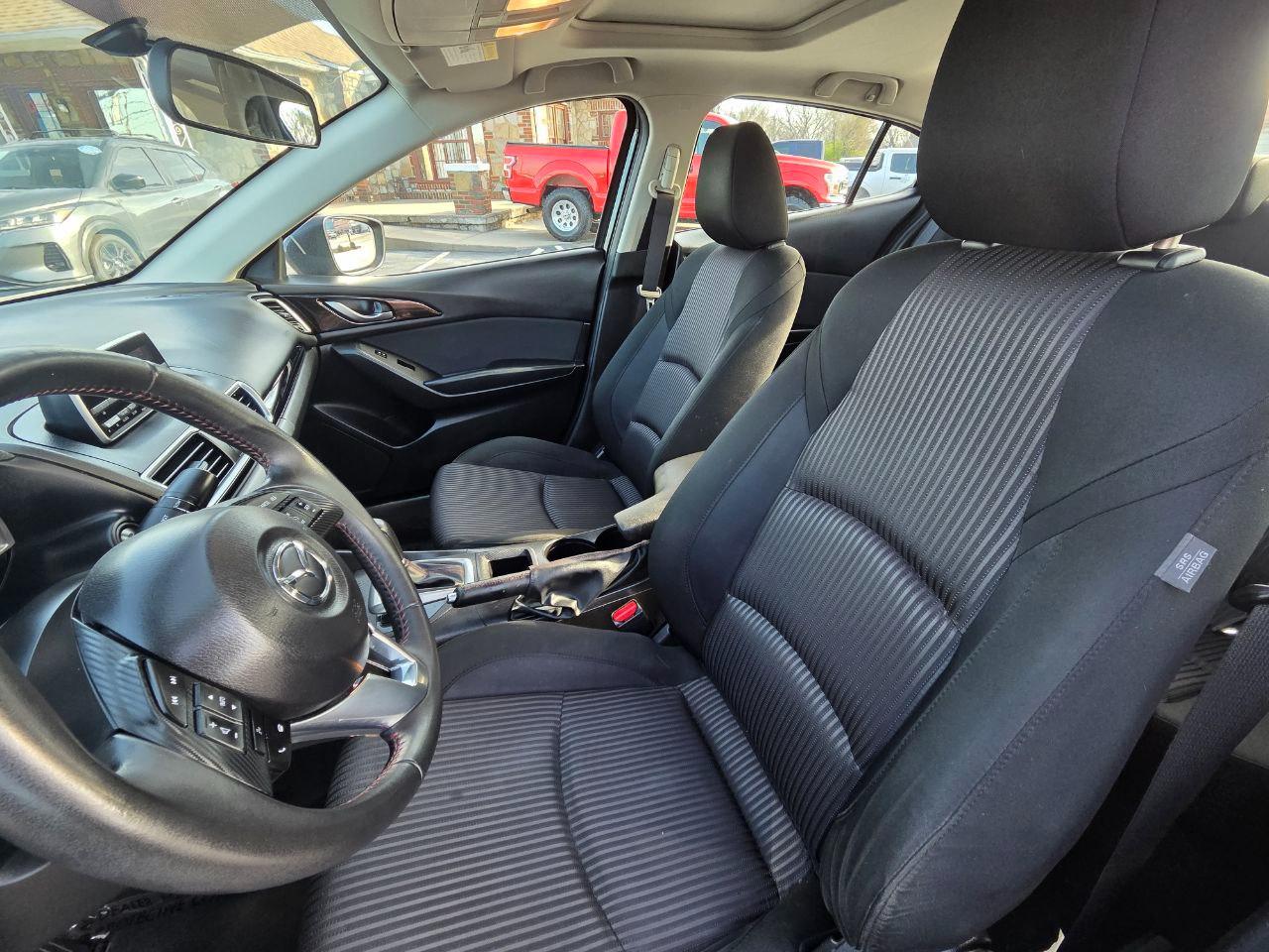 Mazda MAZDA3 i Touring AT 4-Door 2014