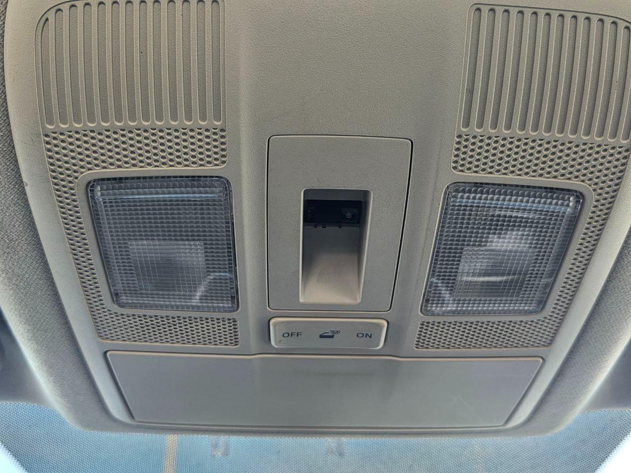 Mazda MAZDA3 i Touring AT 4-Door 2014