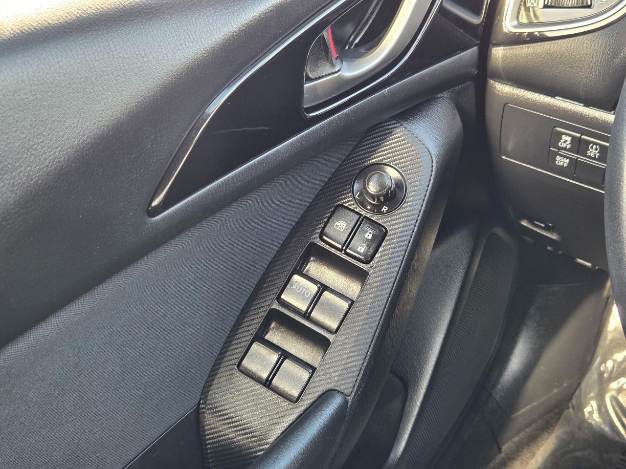 Mazda MAZDA3 i Touring AT 4-Door 2014