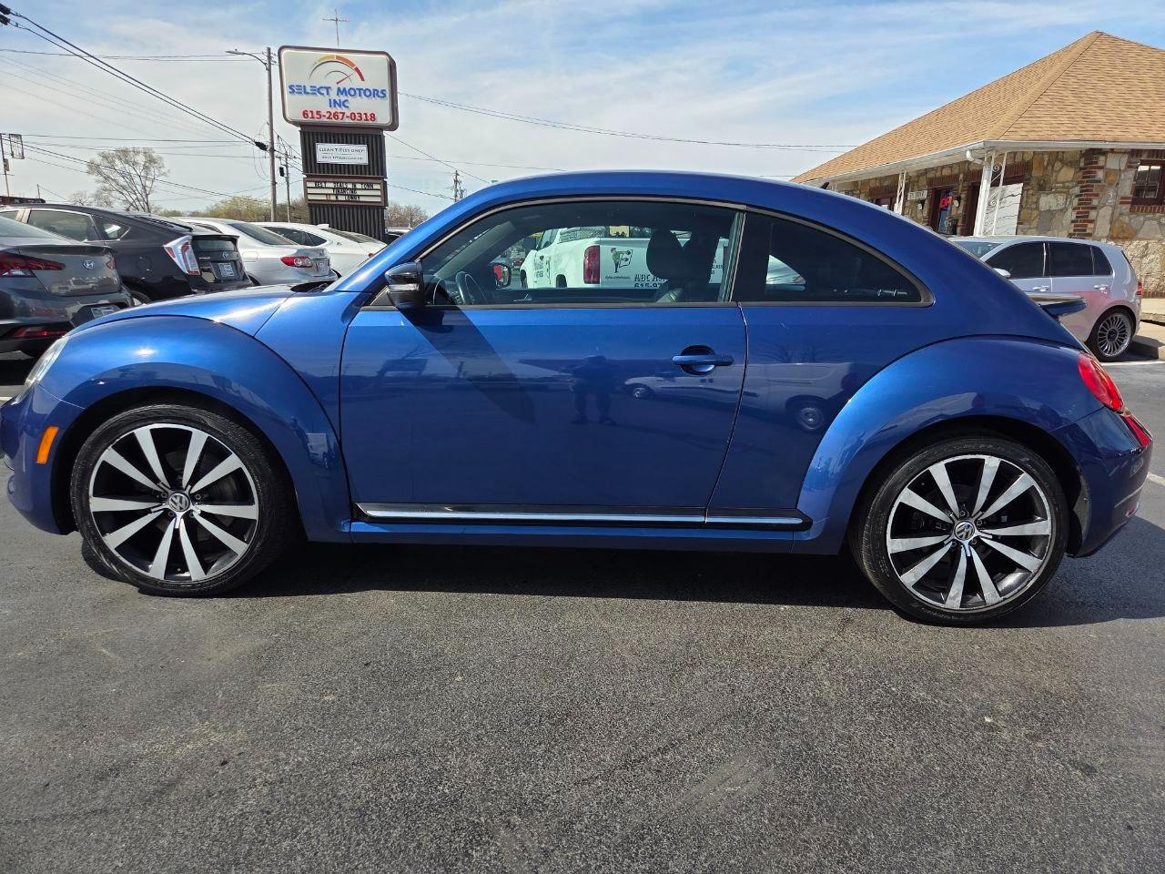 Volkswagen Beetle 2.0T Turbo 2012