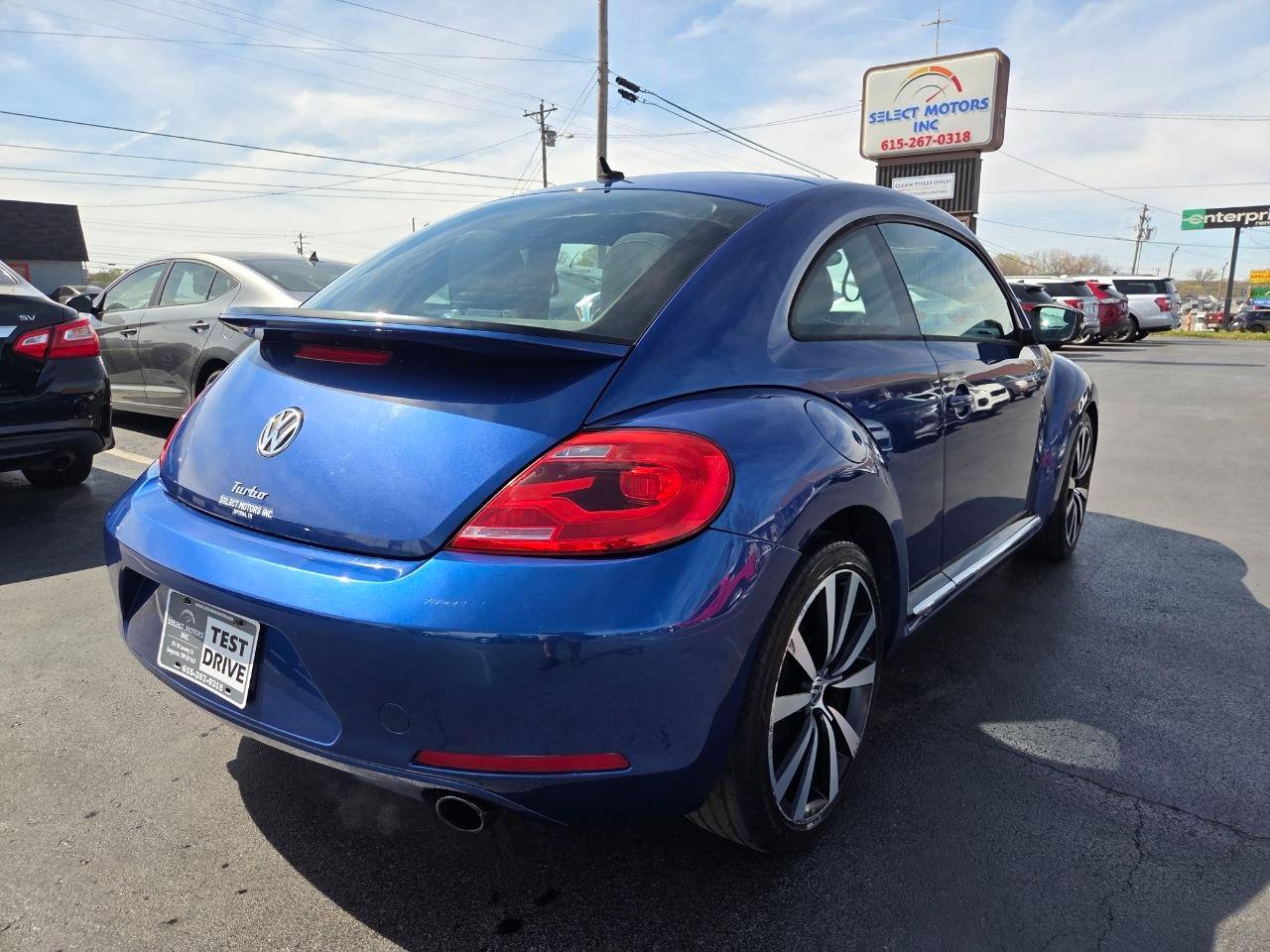 Volkswagen Beetle 2.0T Turbo 2012