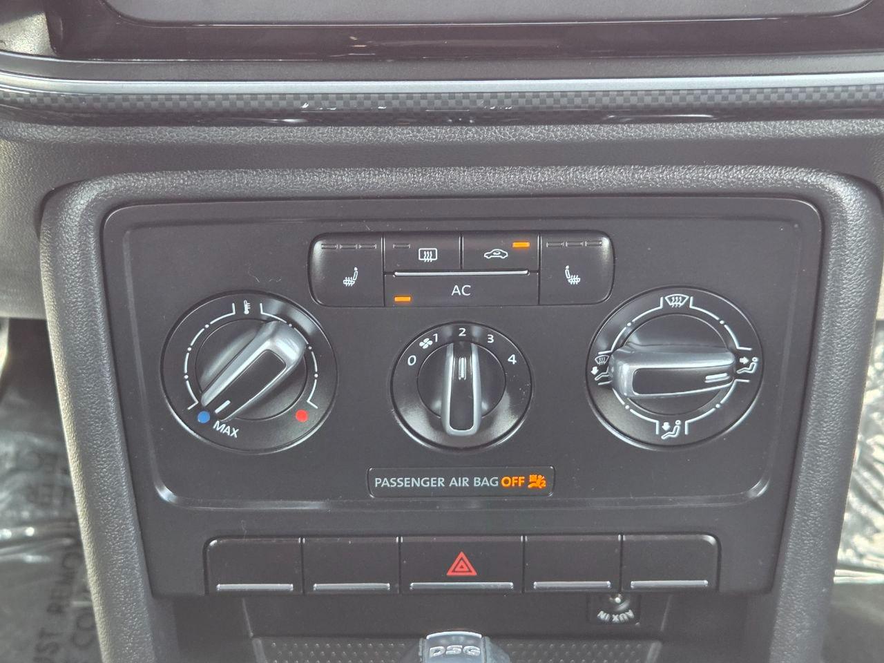 Volkswagen Beetle 2.0T Turbo 2012