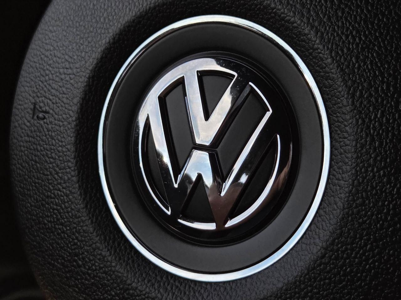 Volkswagen Beetle 2.0T Turbo 2012