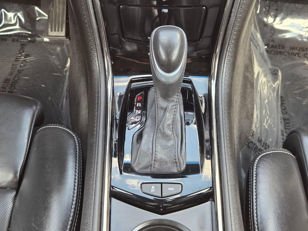 Cadillac ATS Coupe 2.0L Turbo Luxury RWD 2015